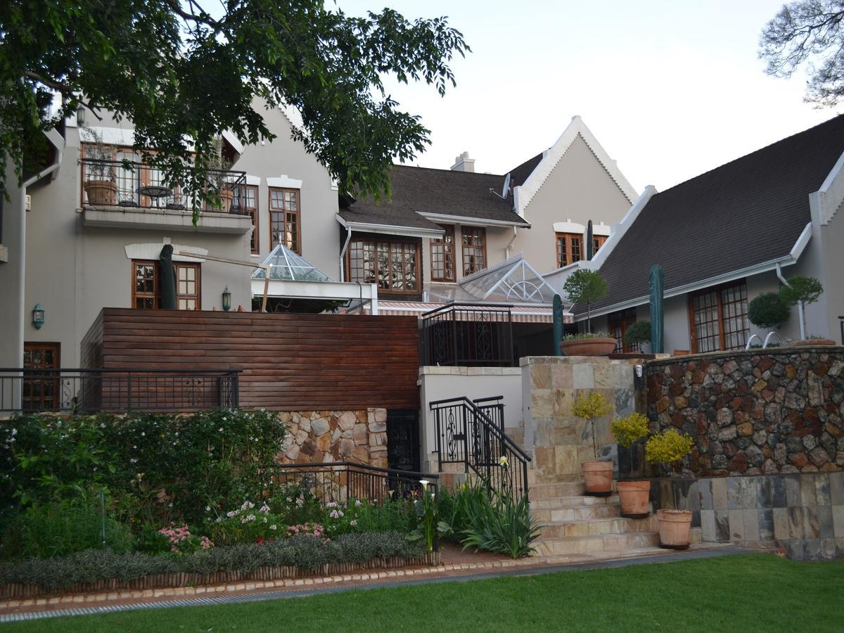 요하네스버그 Doveton House B&B 외부 사진